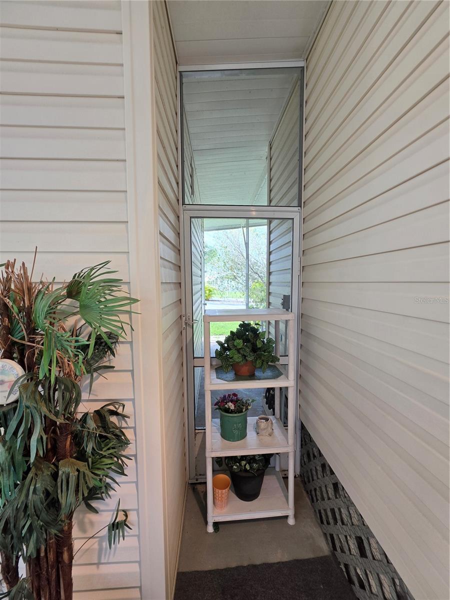 5293 POINCIANA CIR — photo 10