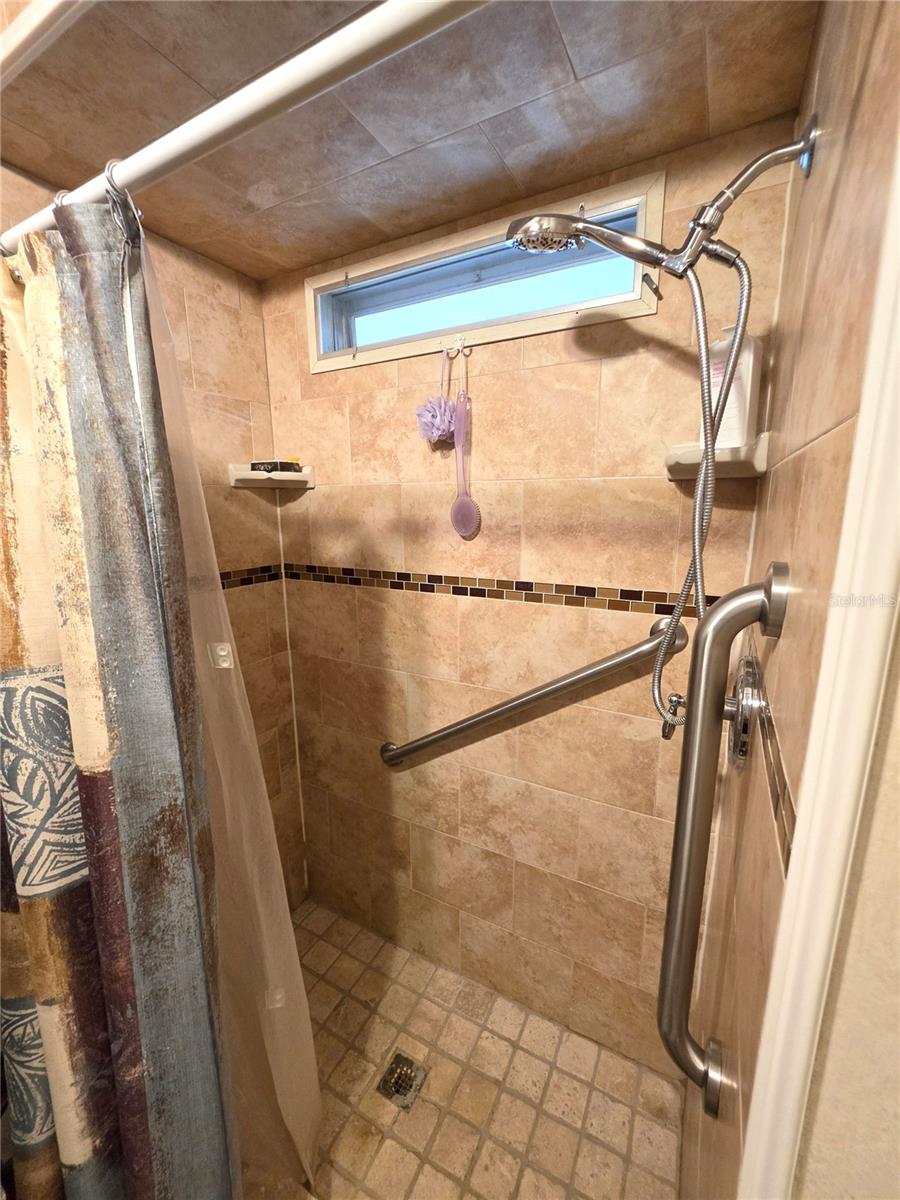 5293 POINCIANA CIR — photo 24
