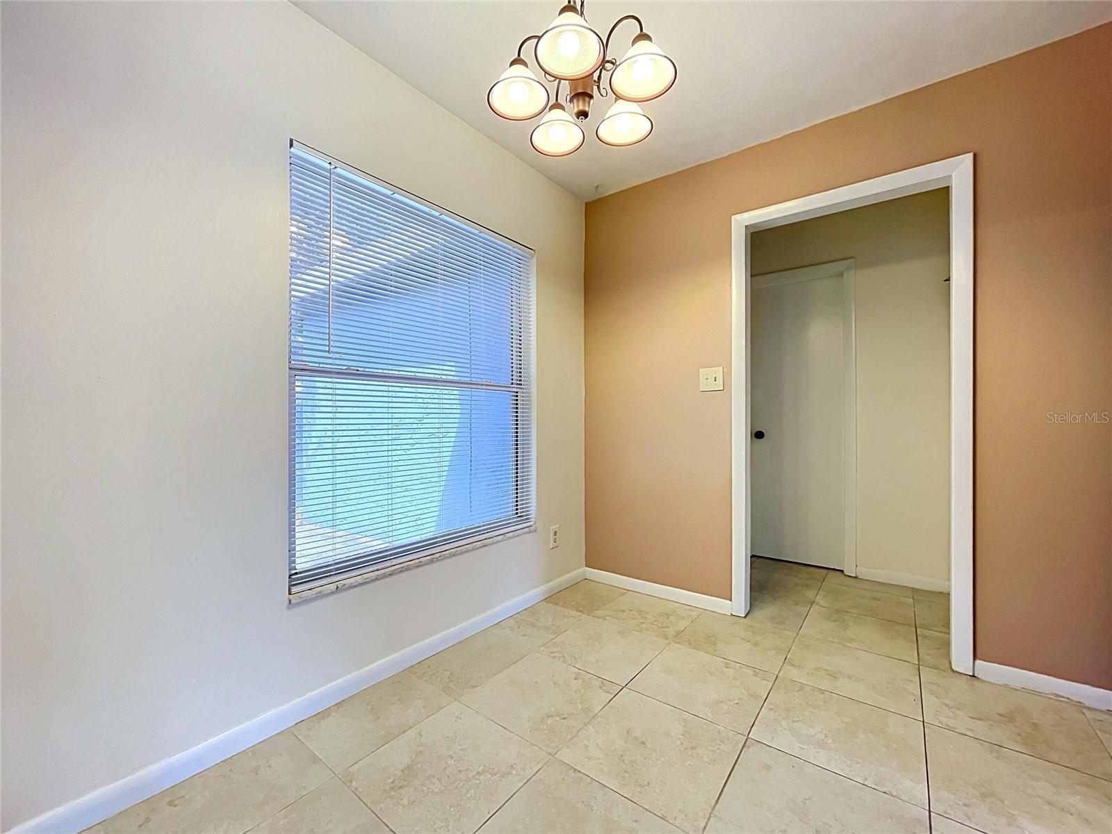 903 TANGELO PL — photo 12