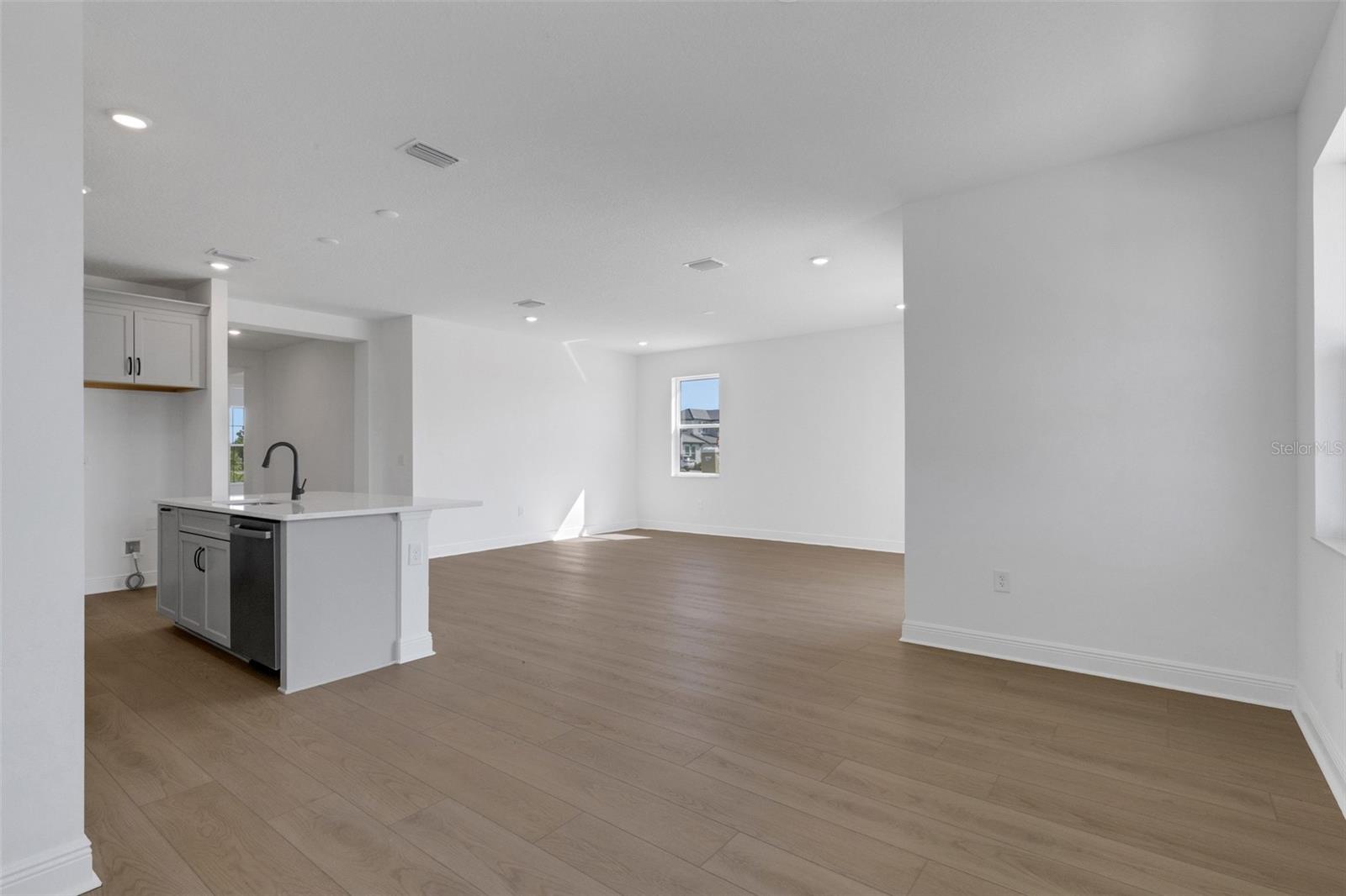 161 VISTERA BLVD — photo 20