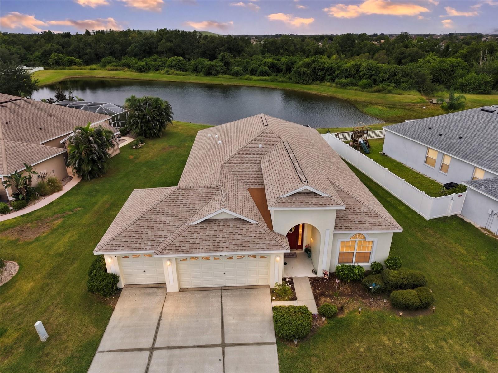 10915 AUSTRALIAN PINE DR — photo 4