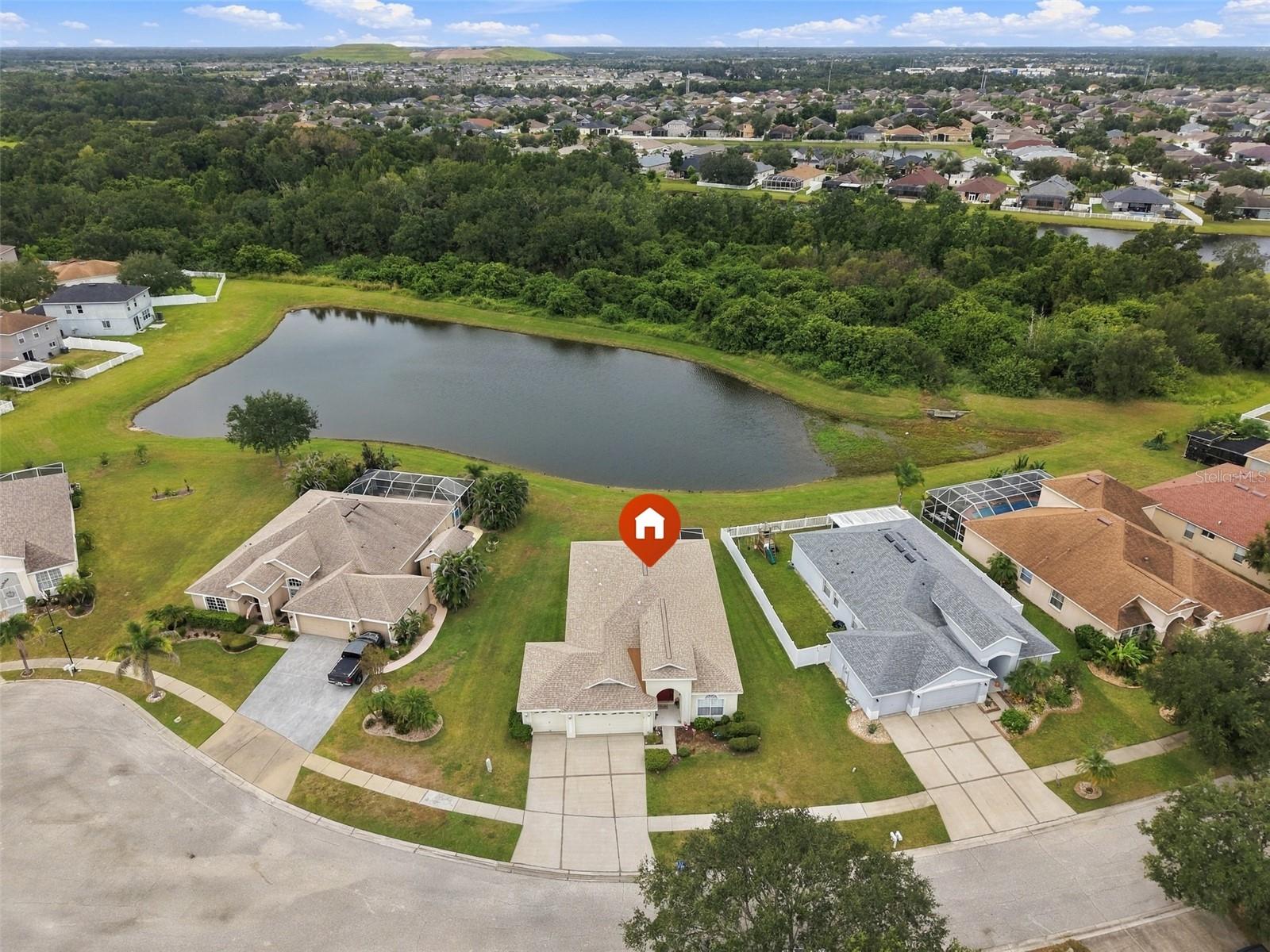 10915 AUSTRALIAN PINE DR — photo 3