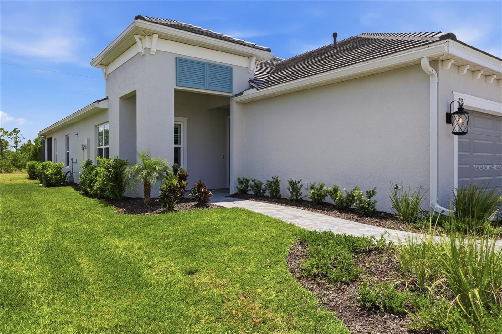 2321 BLUE MAHOE LN — photo 3