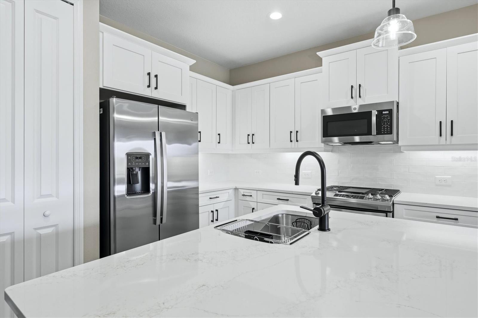 2321 BLUE MAHOE LN — photo 20