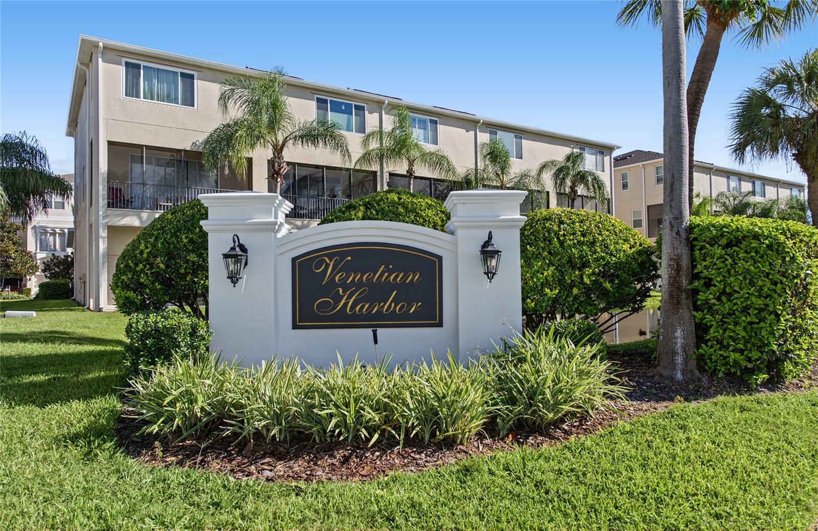 1146 VENETIAN HARBOR DR NE — photo 49