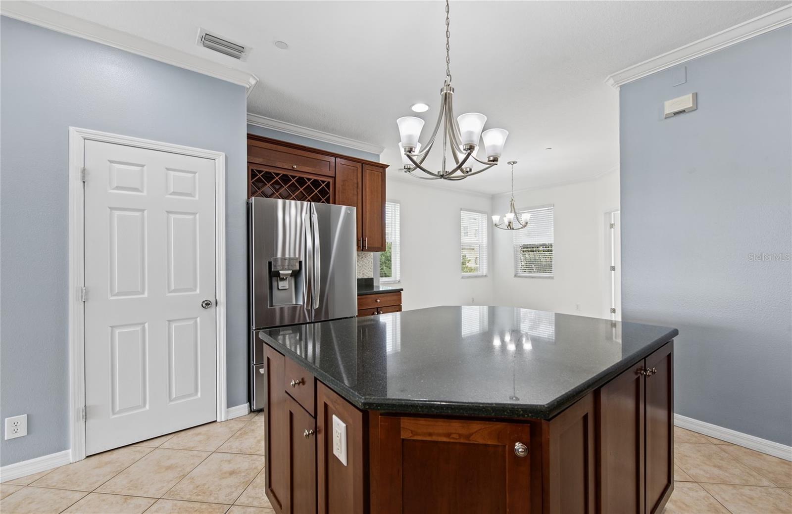1146 VENETIAN HARBOR DR NE — photo 16