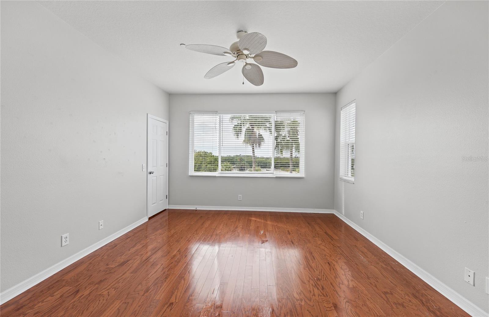 1146 VENETIAN HARBOR DR NE — photo 29