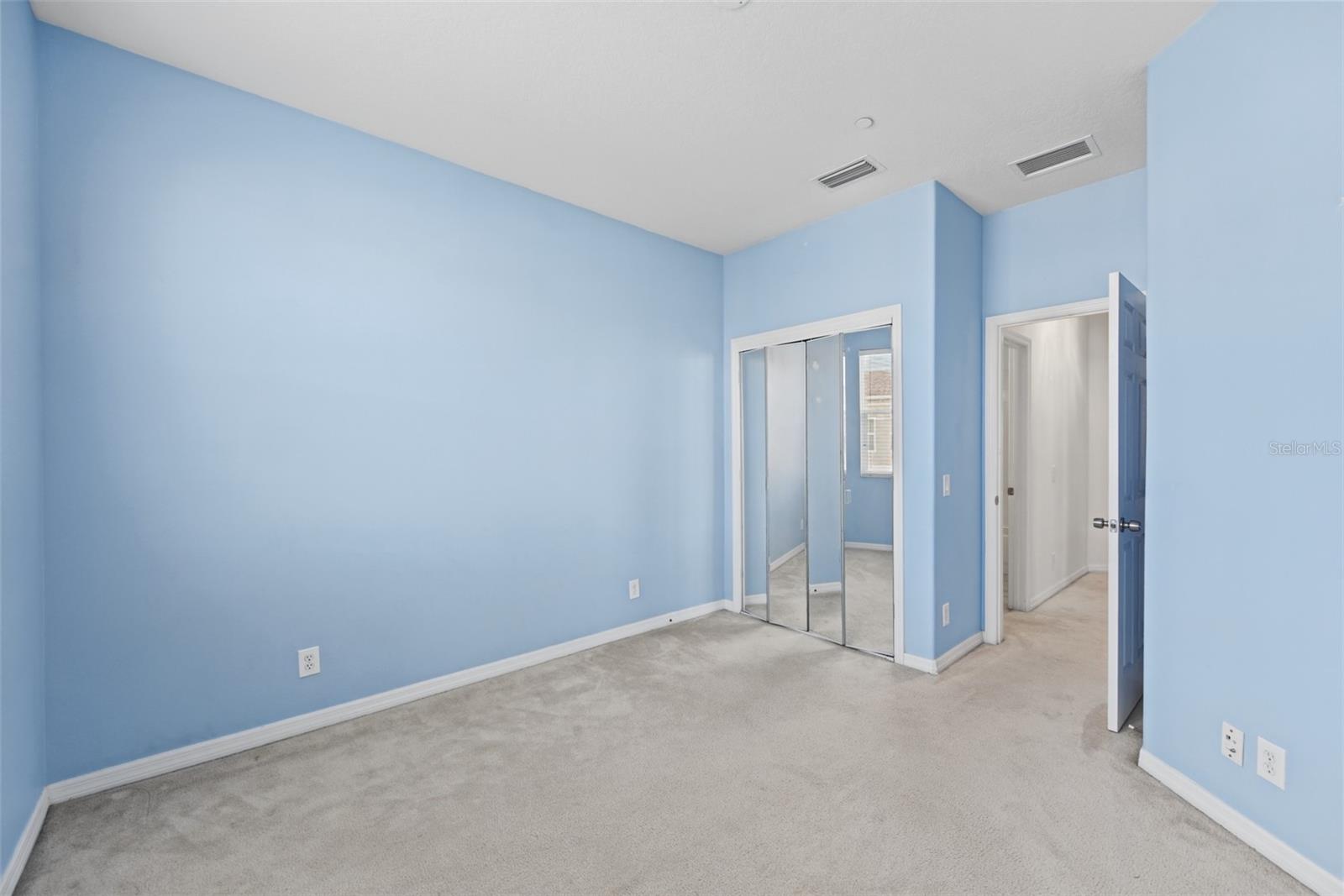 1146 VENETIAN HARBOR DR NE — photo 48