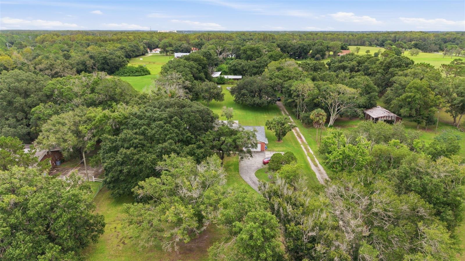 17501 LAKESHORE RD — photo 58