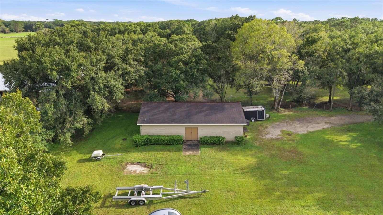 17501 LAKESHORE RD — photo 69