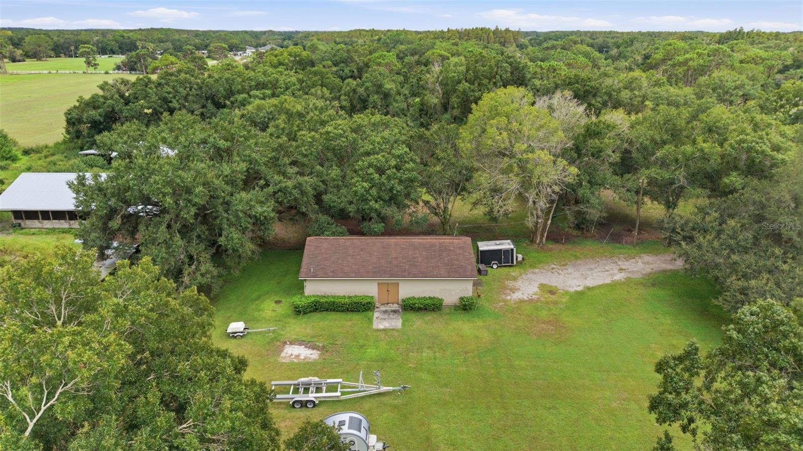 17501 LAKESHORE RD — photo 65