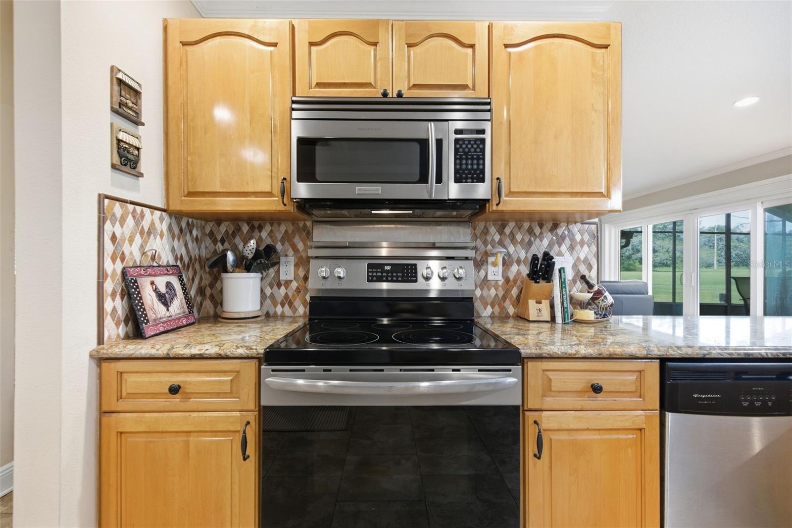 17501 LAKESHORE RD — photo 14