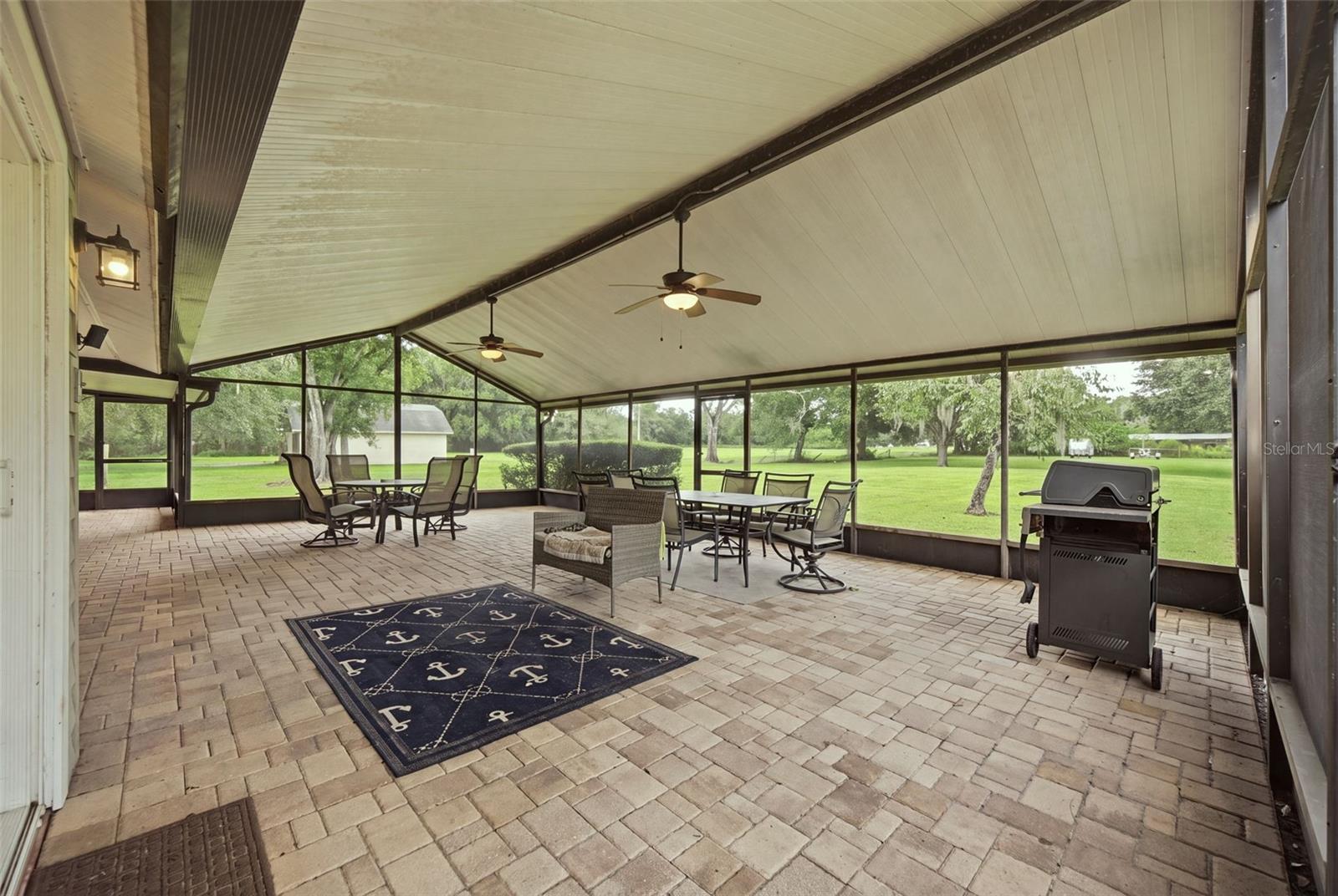 17501 LAKESHORE RD — photo 40