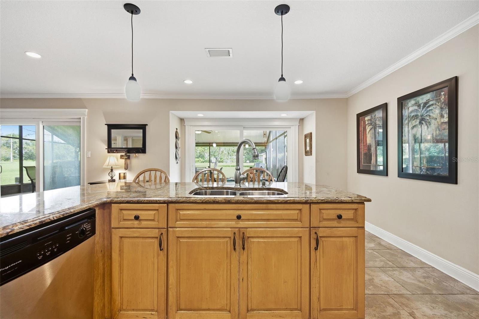 17501 LAKESHORE RD — photo 15