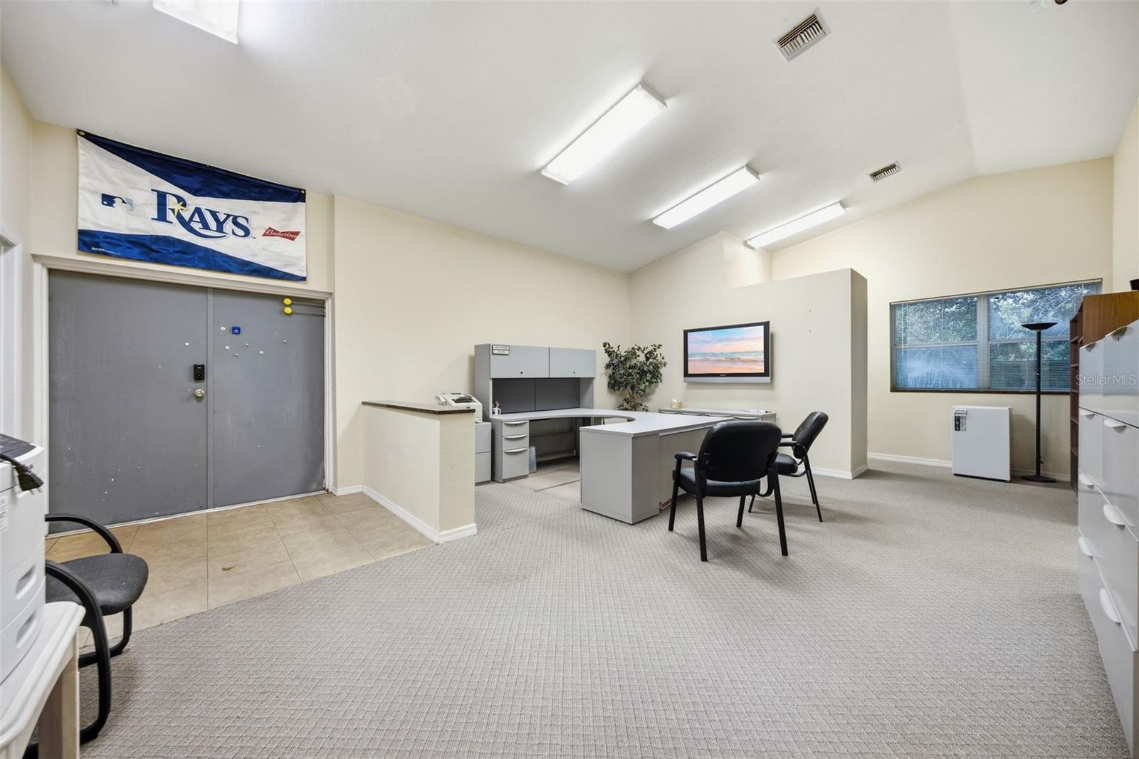 17501 LAKESHORE RD — photo 46