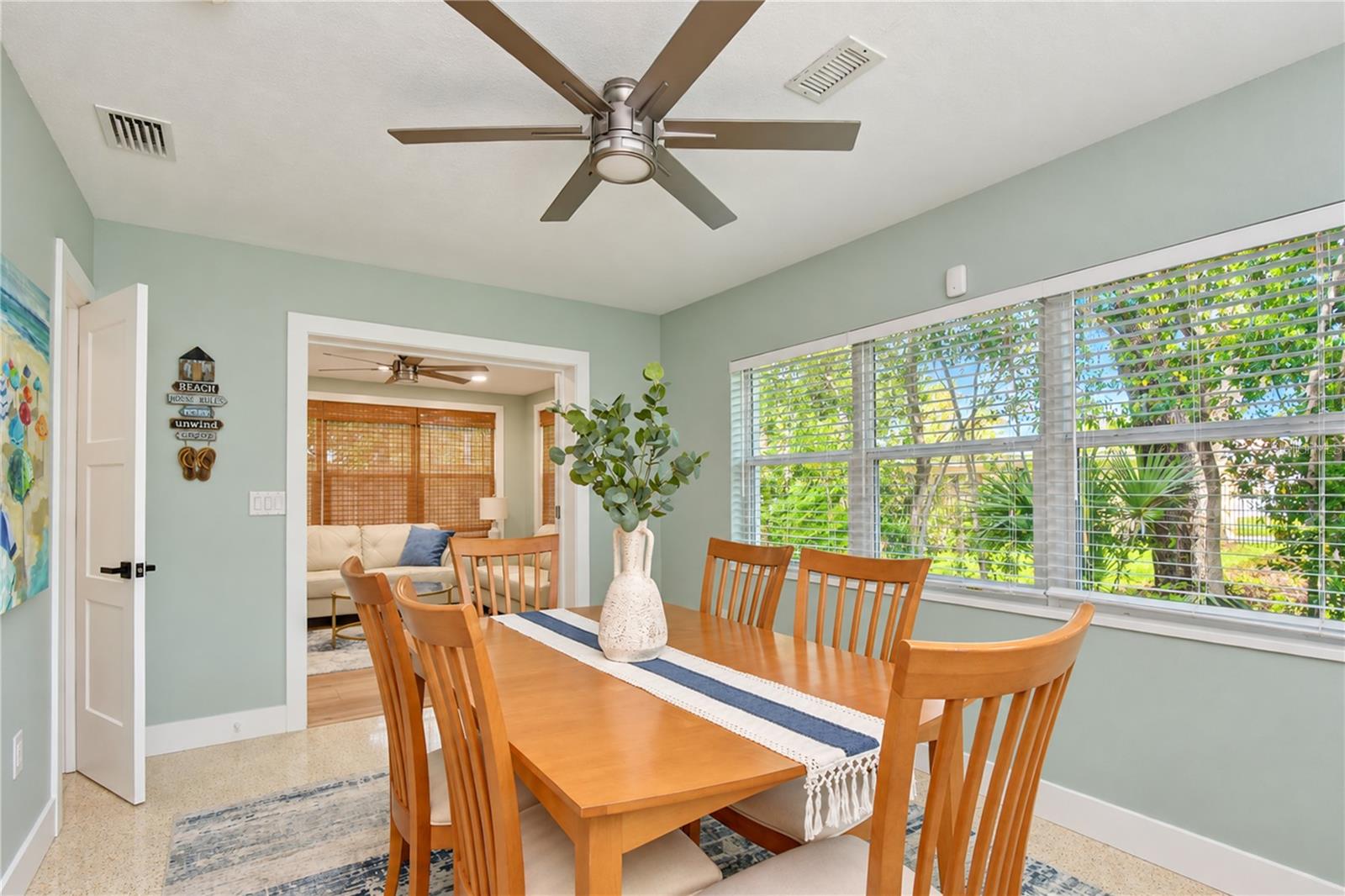 200 LAGOON DR — photo 45
