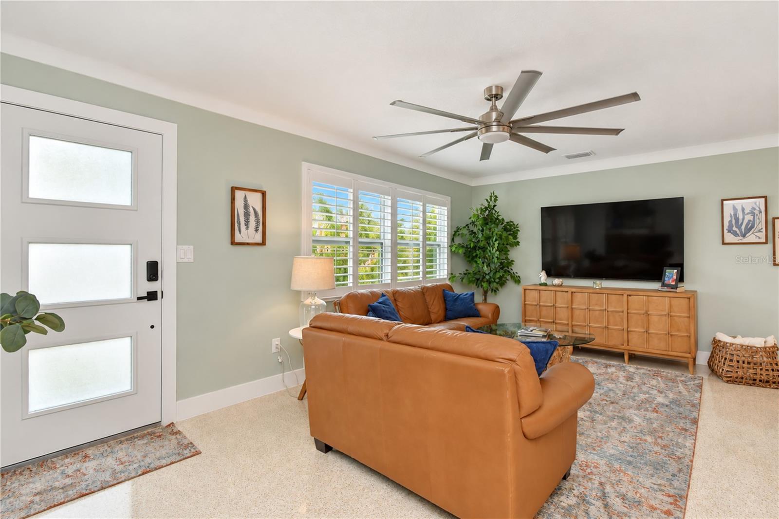 200 LAGOON DR — photo 26