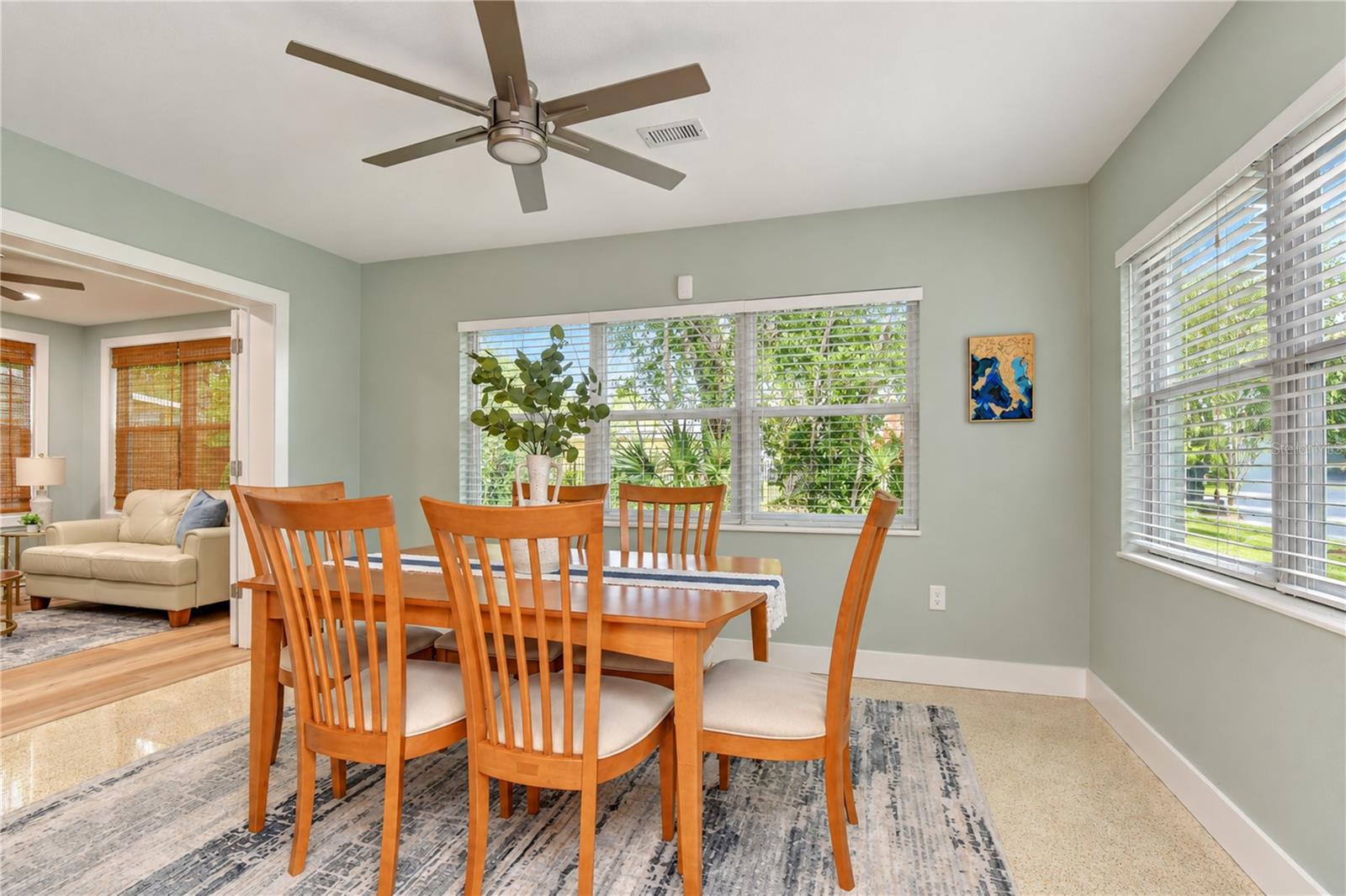 200 LAGOON DR — photo 43