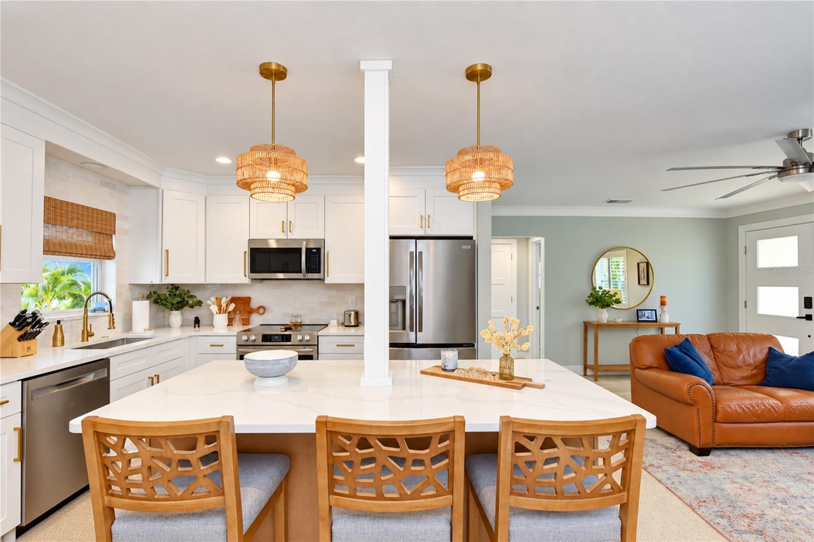 200 LAGOON DR — photo 37
