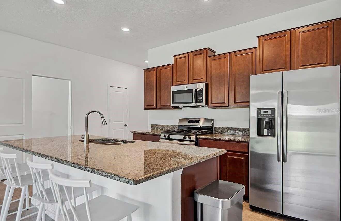 3488 PINE RIBBON DR — photo 9