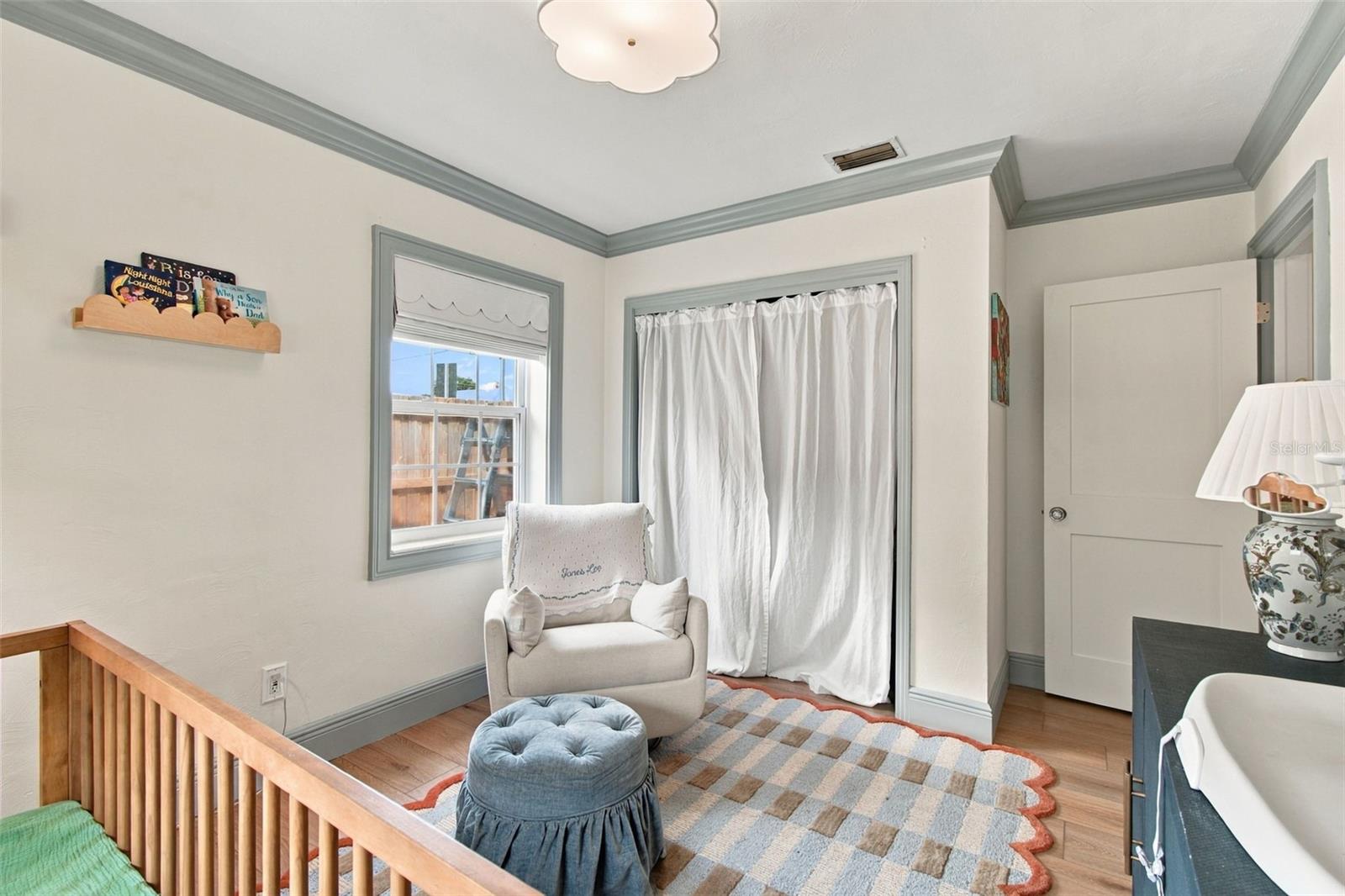 806 N GOMEZ AVE — photo 32