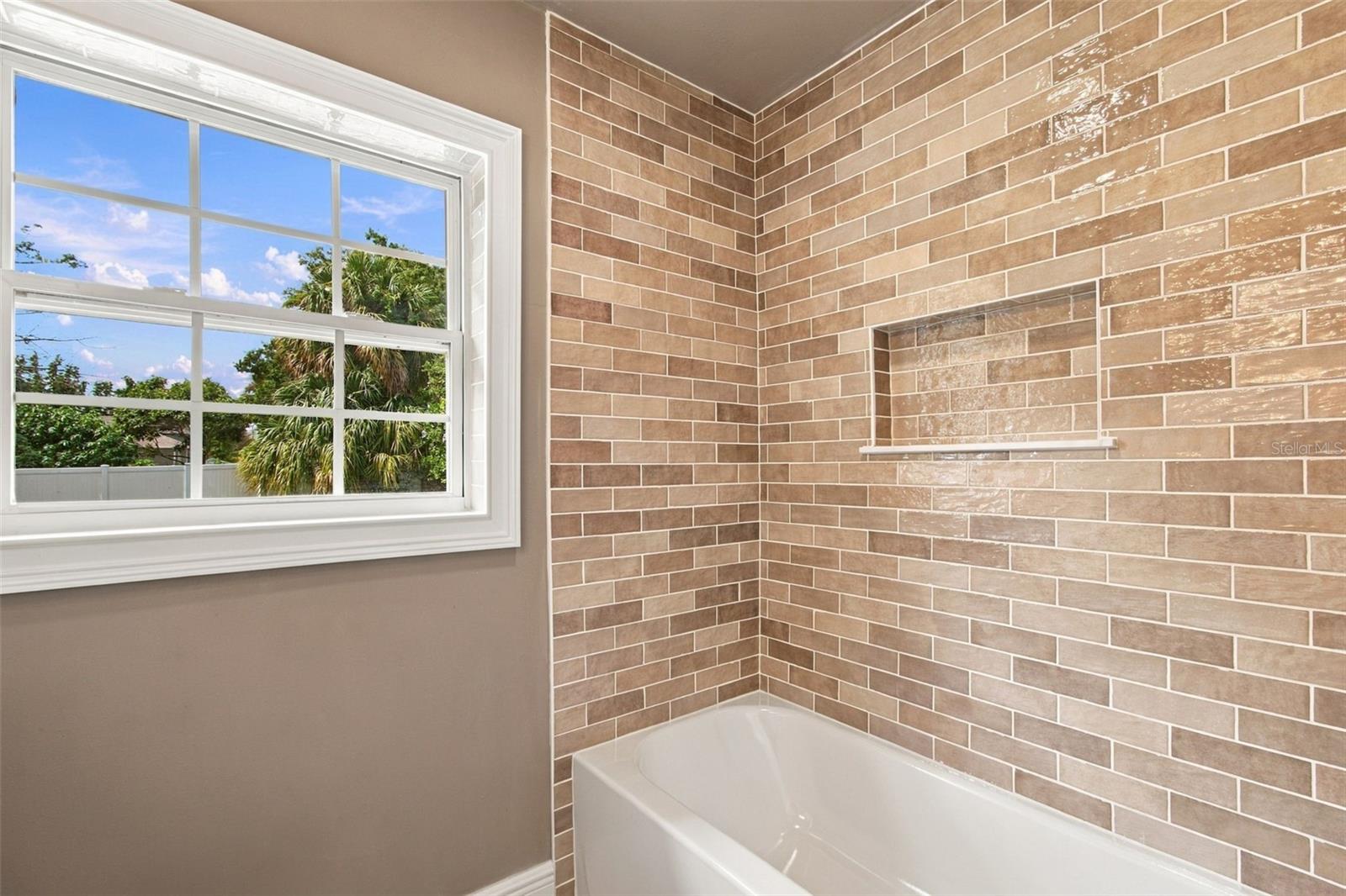 806 N GOMEZ AVE — photo 29