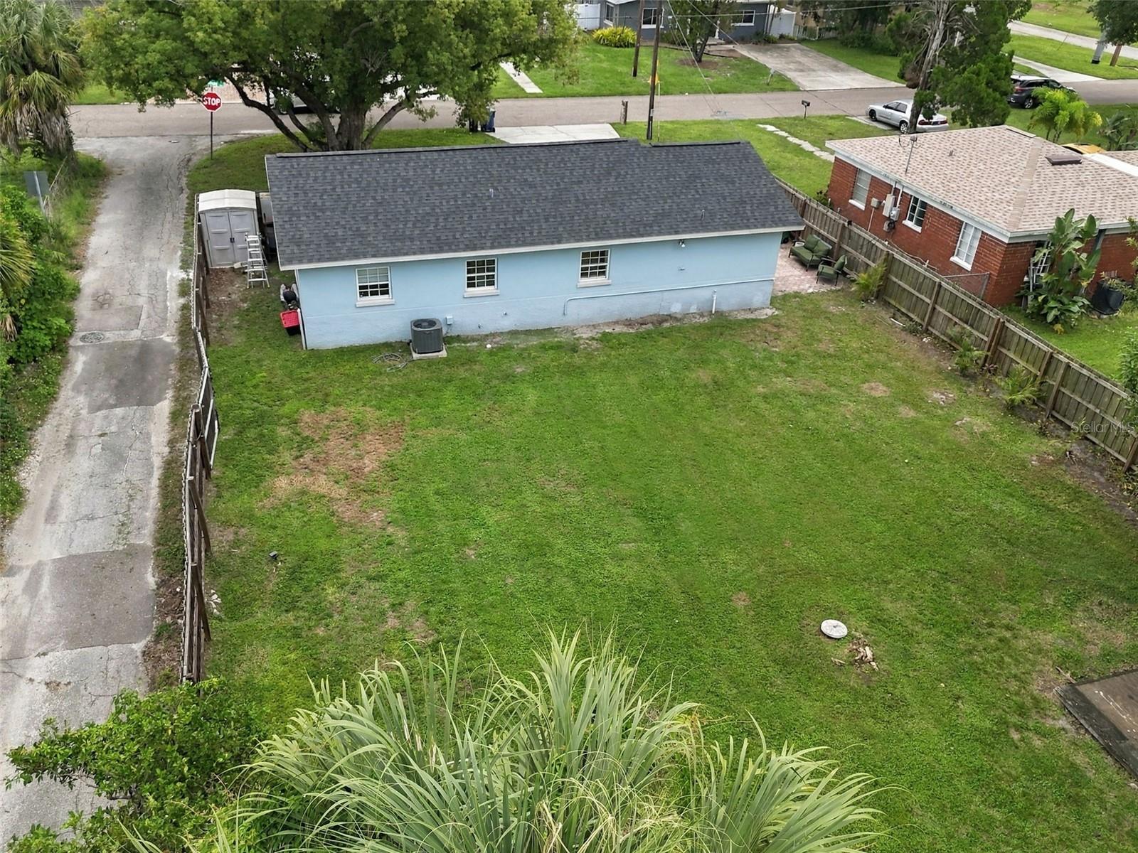 806 N GOMEZ AVE — photo 4