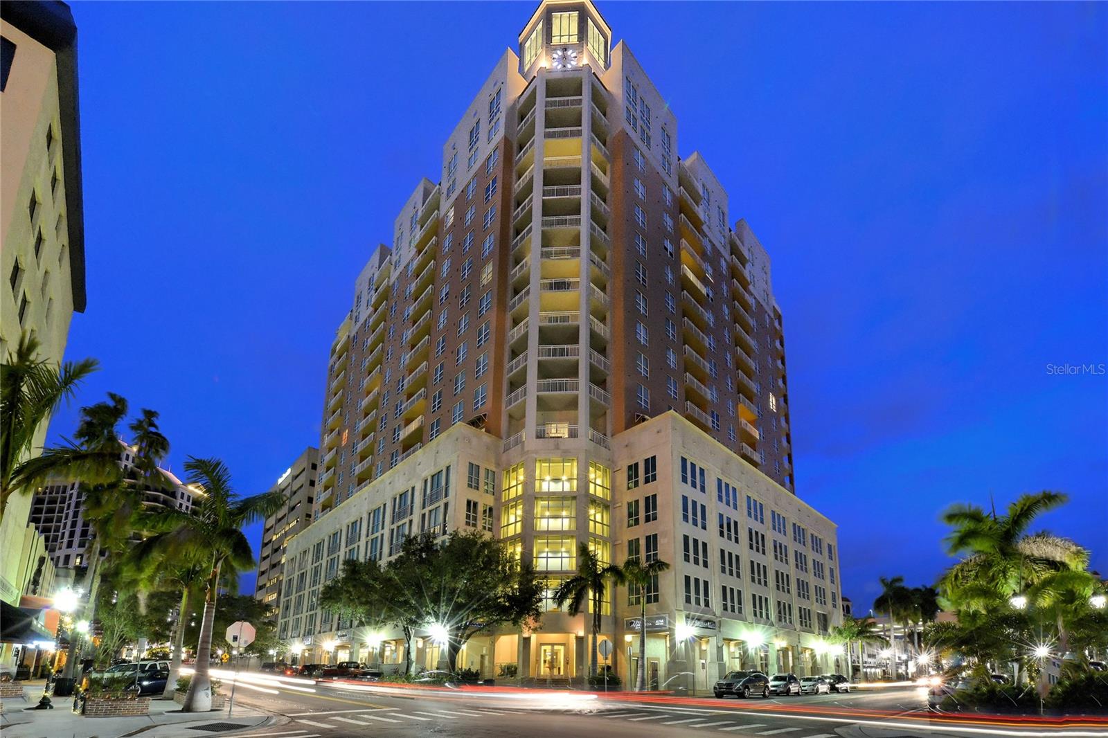 1350 MAIN ST #1208 — photo 30