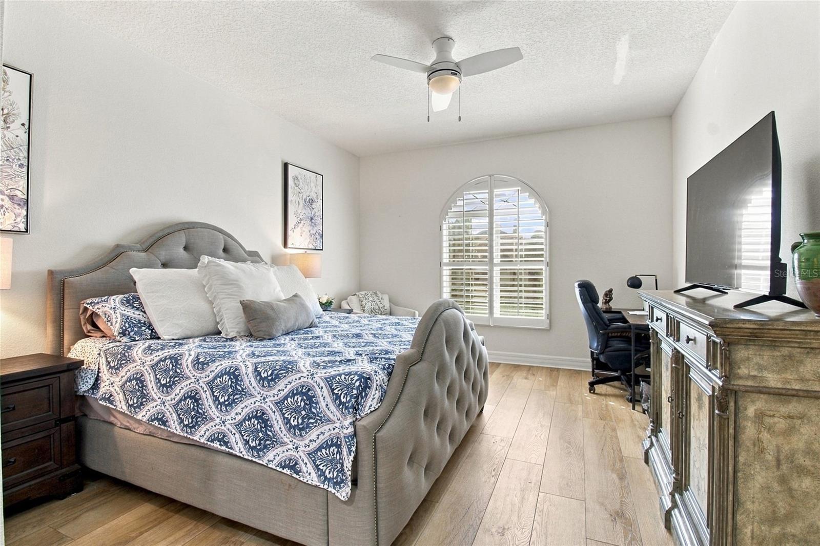 2540 EAGLES CROSSING DR — photo 34