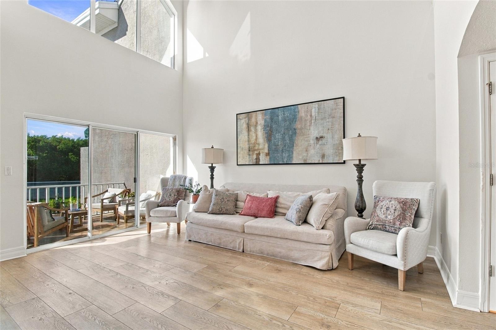 2540 EAGLES CROSSING DR — photo 21