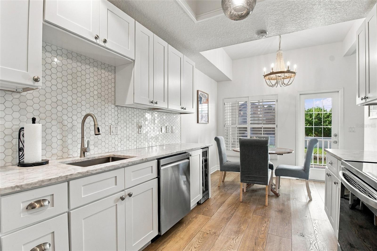 2540 EAGLES CROSSING DR — photo 15
