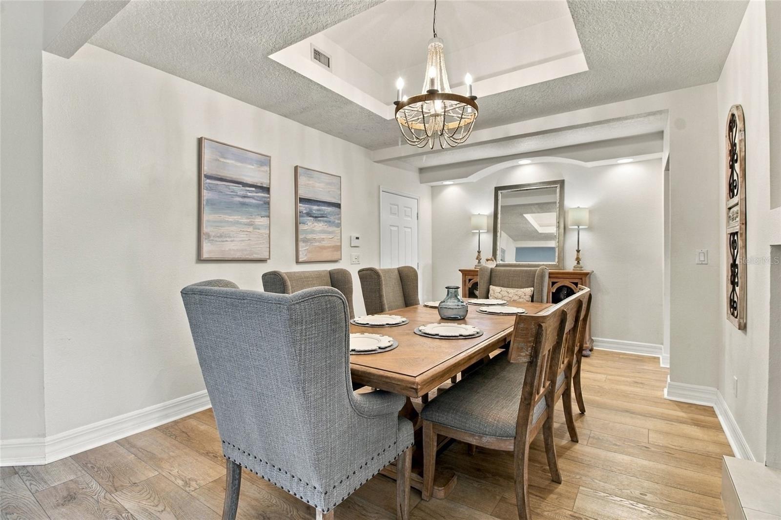 2540 EAGLES CROSSING DR — photo 11