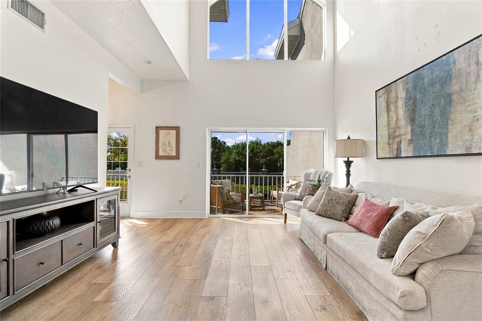 2540 EAGLES CROSSING DR — photo 24