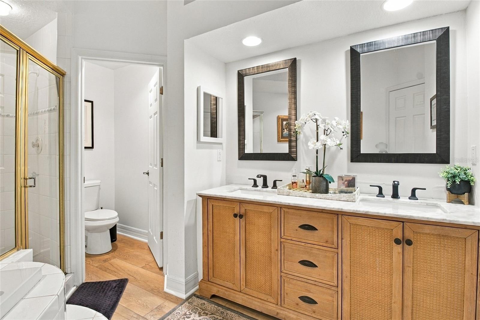 2540 EAGLES CROSSING DR — photo 39