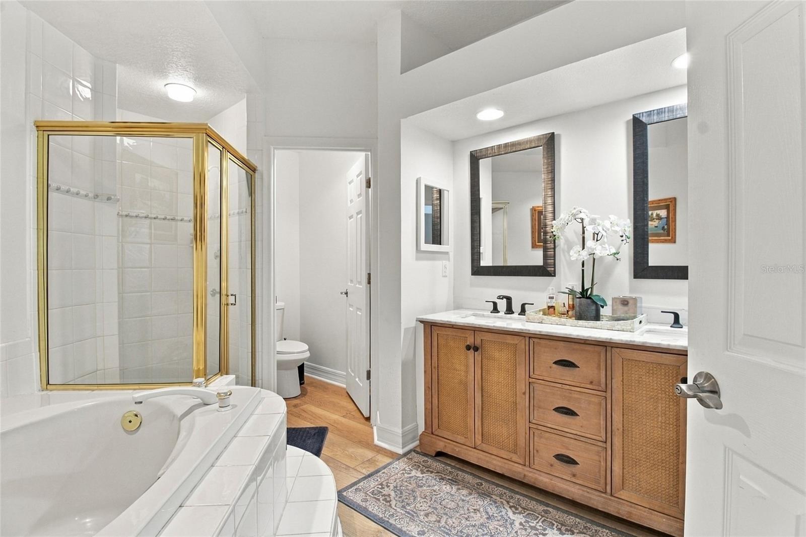 2540 EAGLES CROSSING DR — photo 38