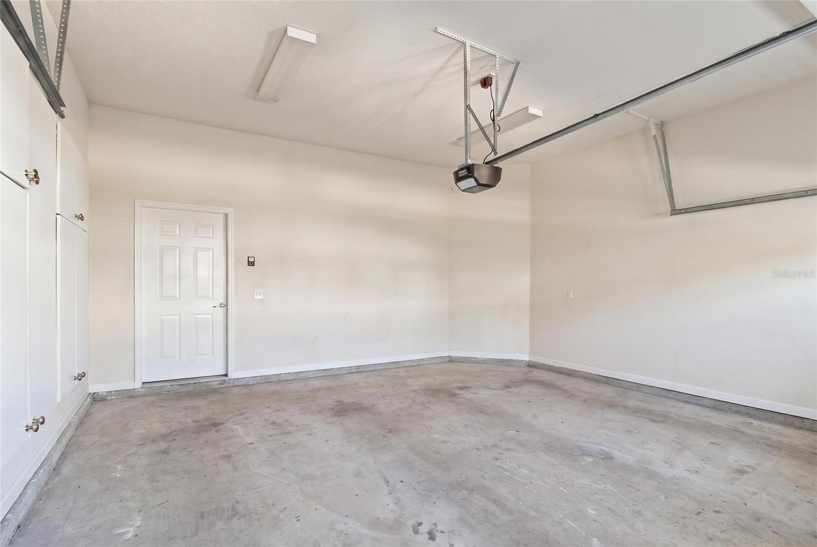 2540 EAGLES CROSSING DR — photo 54