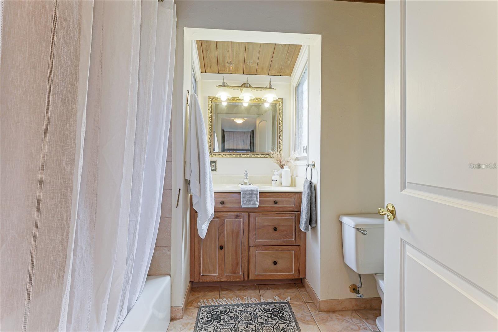 11 SANDY COVE RD #8F — photo 32