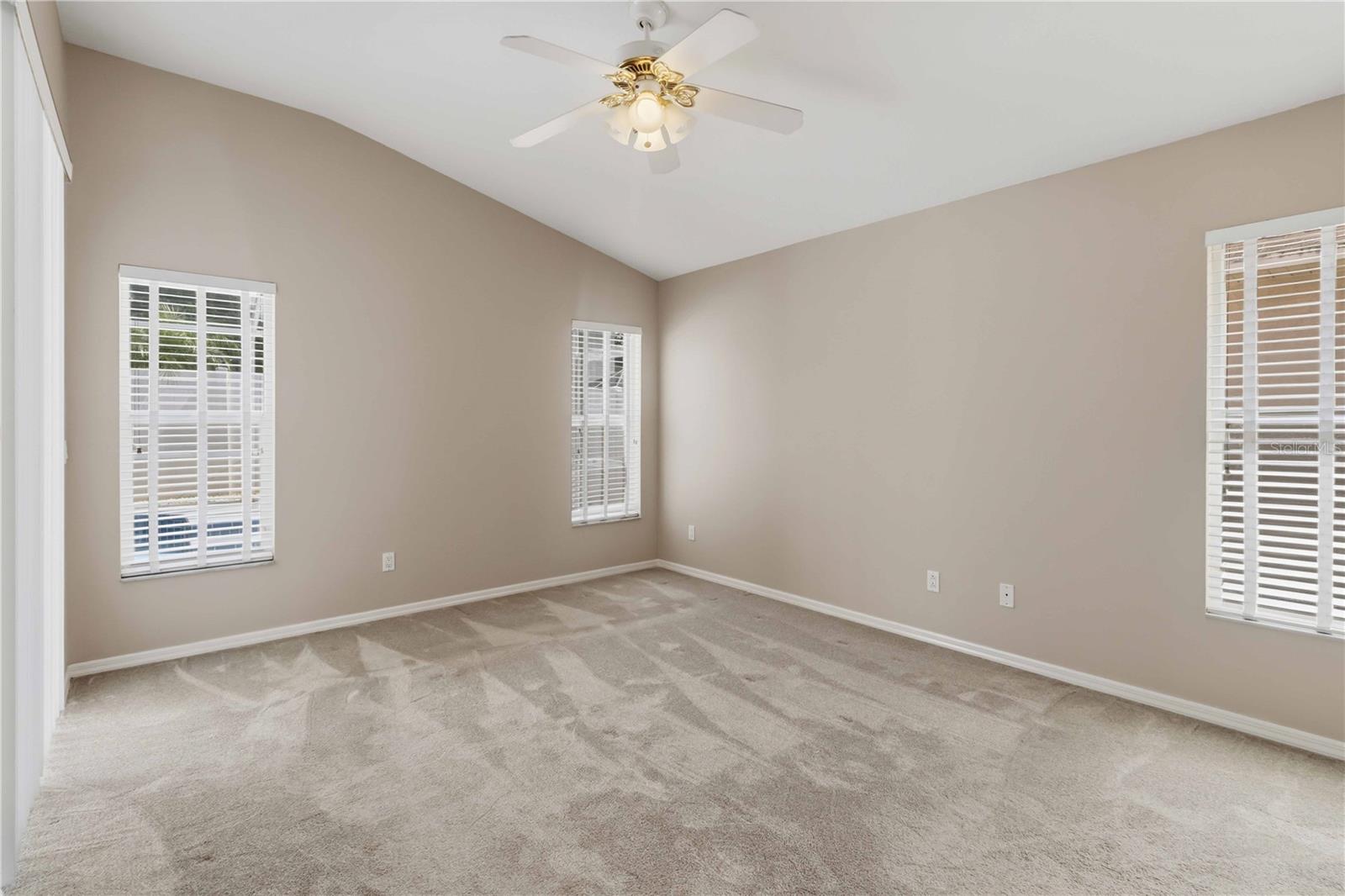 1123 LUMSDEN POINTE BLVD — photo 20
