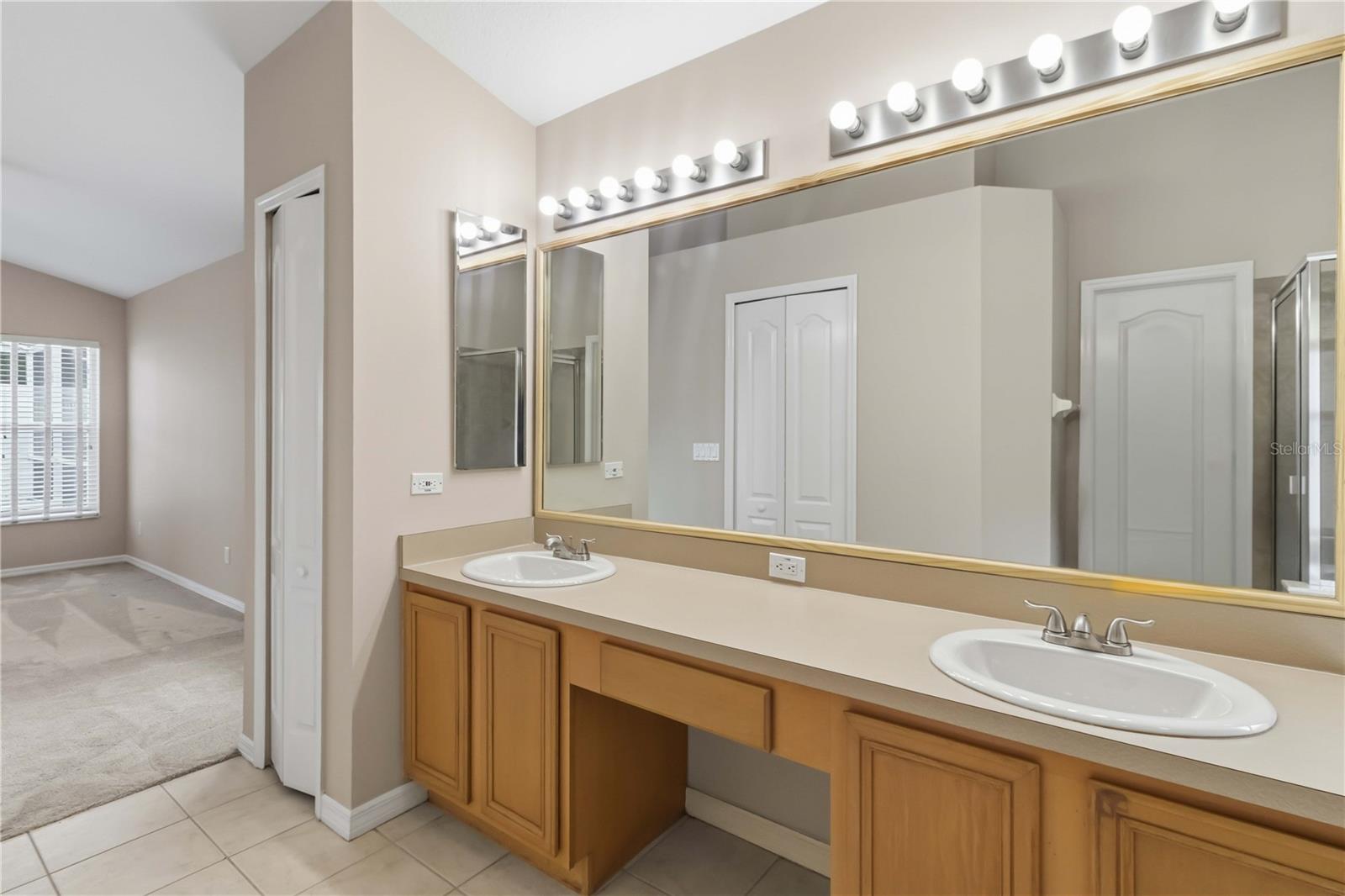 1123 LUMSDEN POINTE BLVD — photo 22