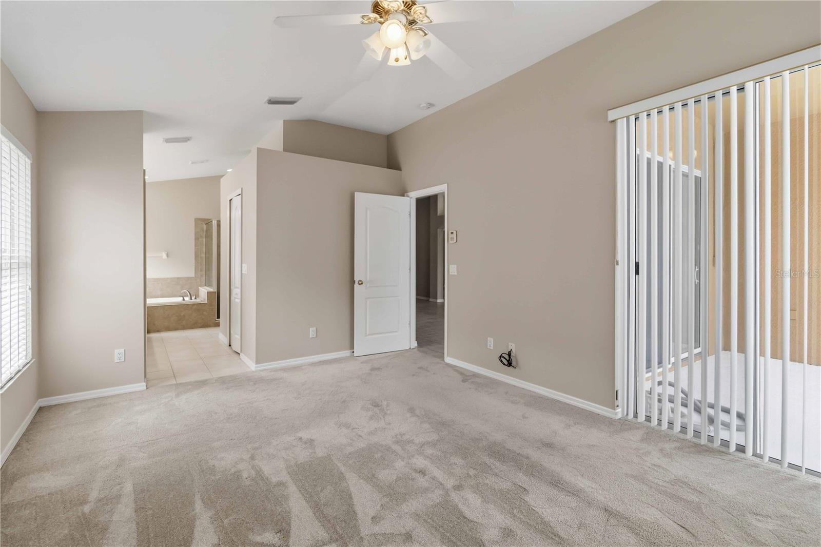 1123 LUMSDEN POINTE BLVD — photo 18