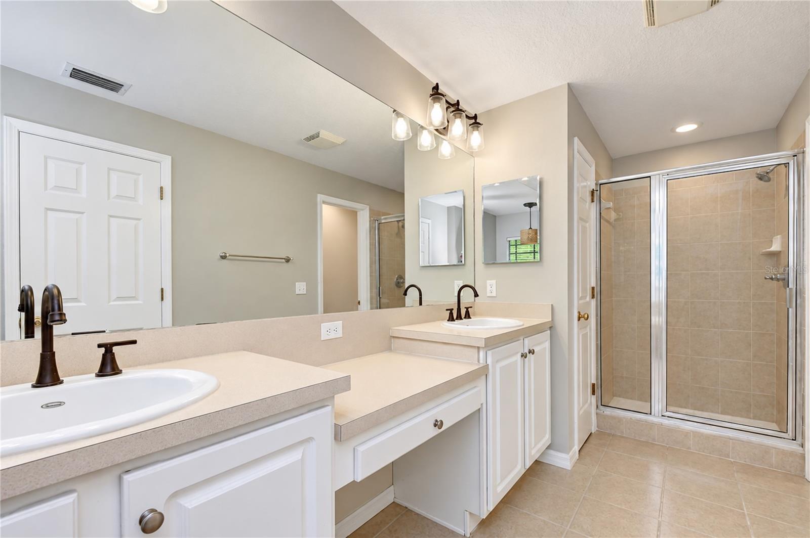 828 LUMSDEN RESERVE DR — photo 19