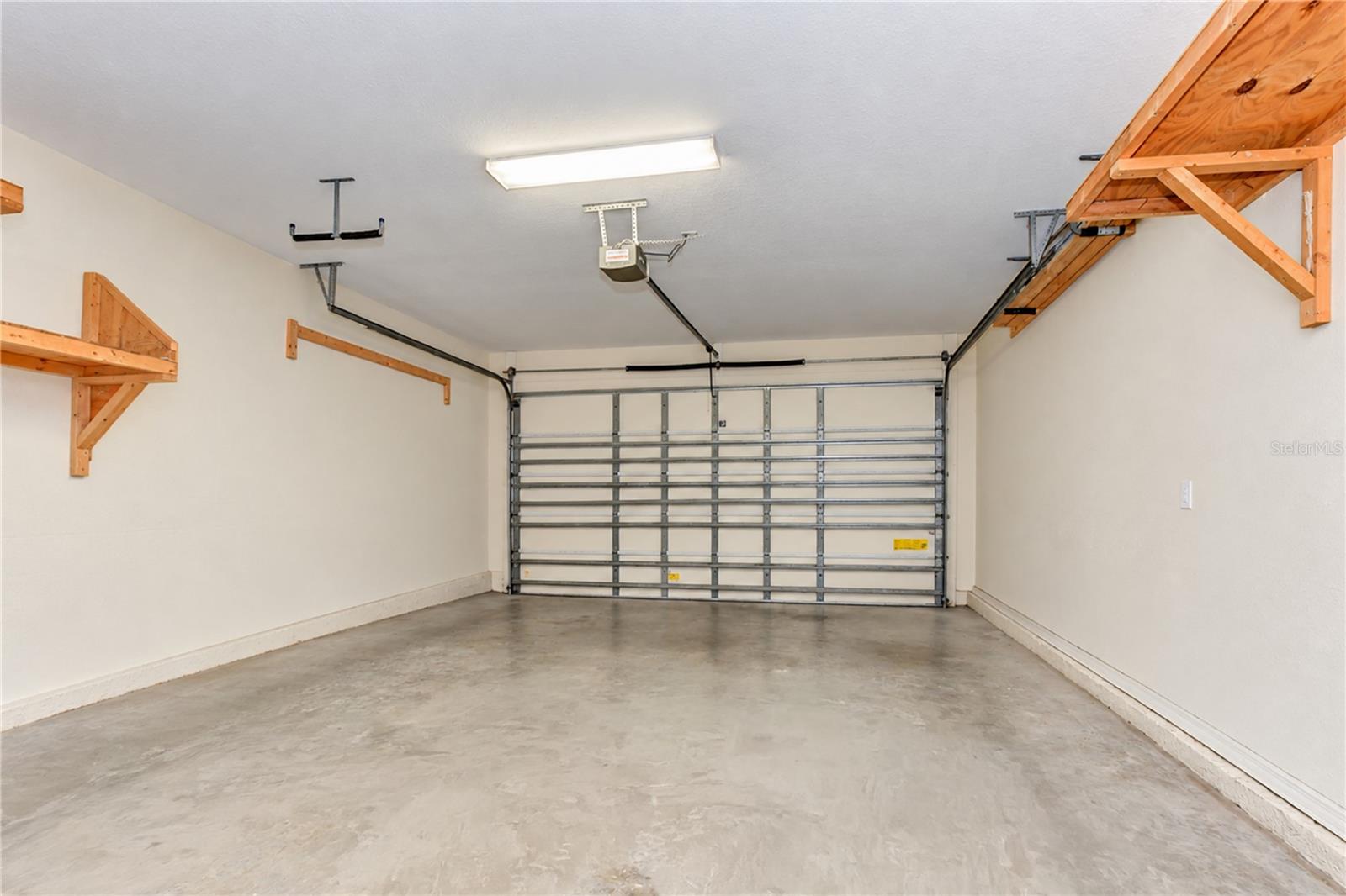 828 LUMSDEN RESERVE DR — photo 27