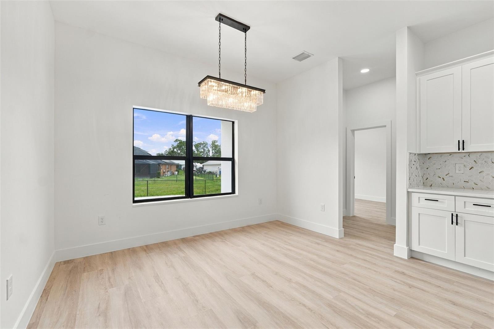 2524 WALLER RD — photo 15