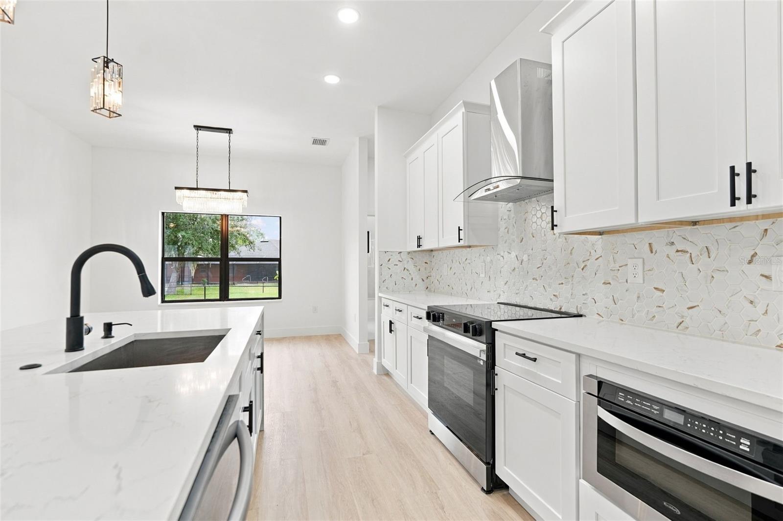 2524 WALLER RD — photo 23