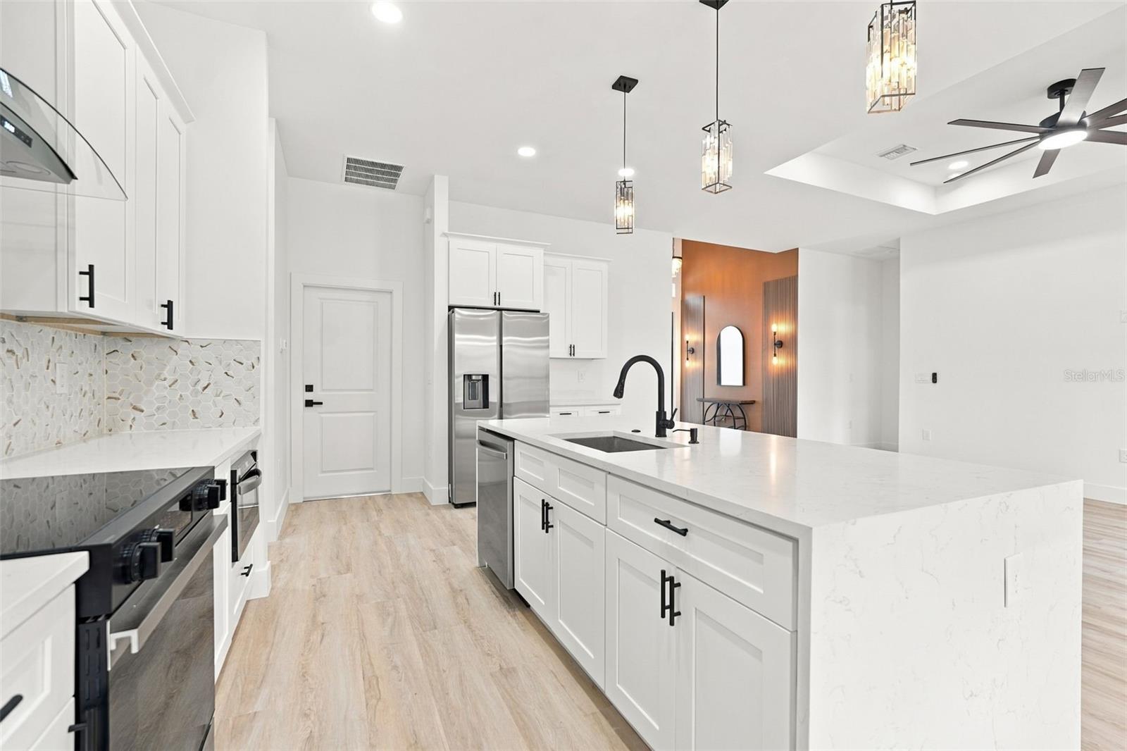 2524 WALLER RD — photo 22