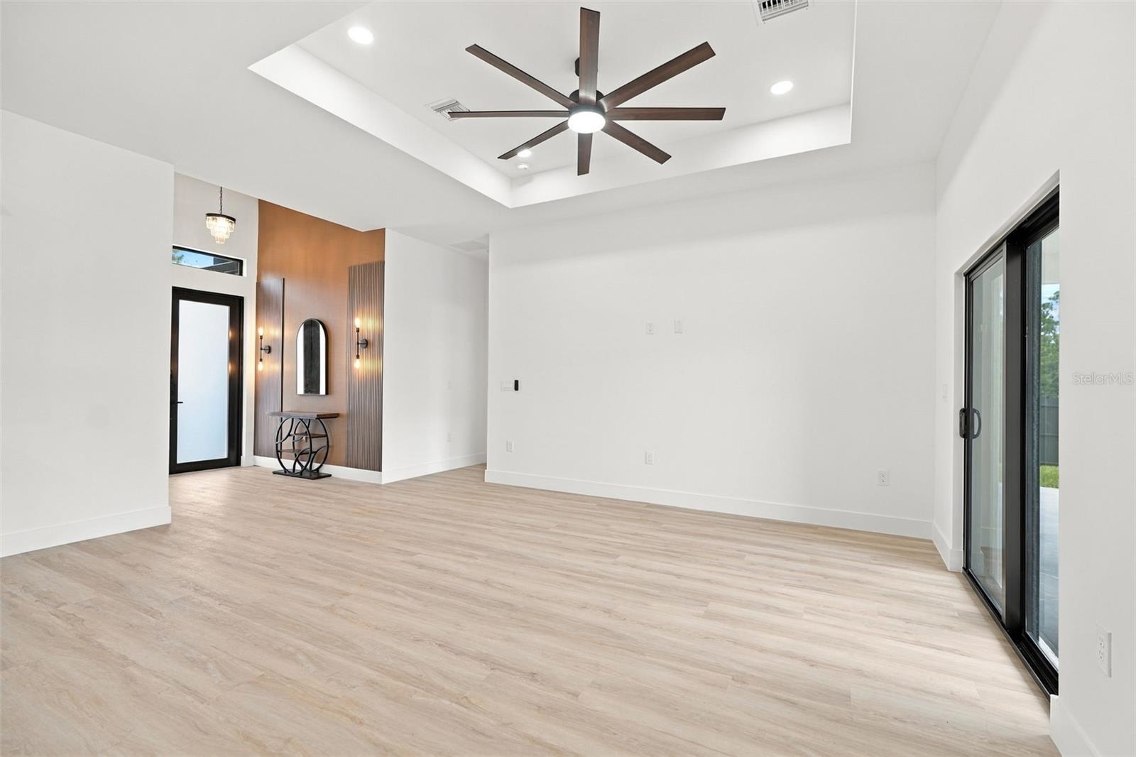 2524 WALLER RD — photo 14