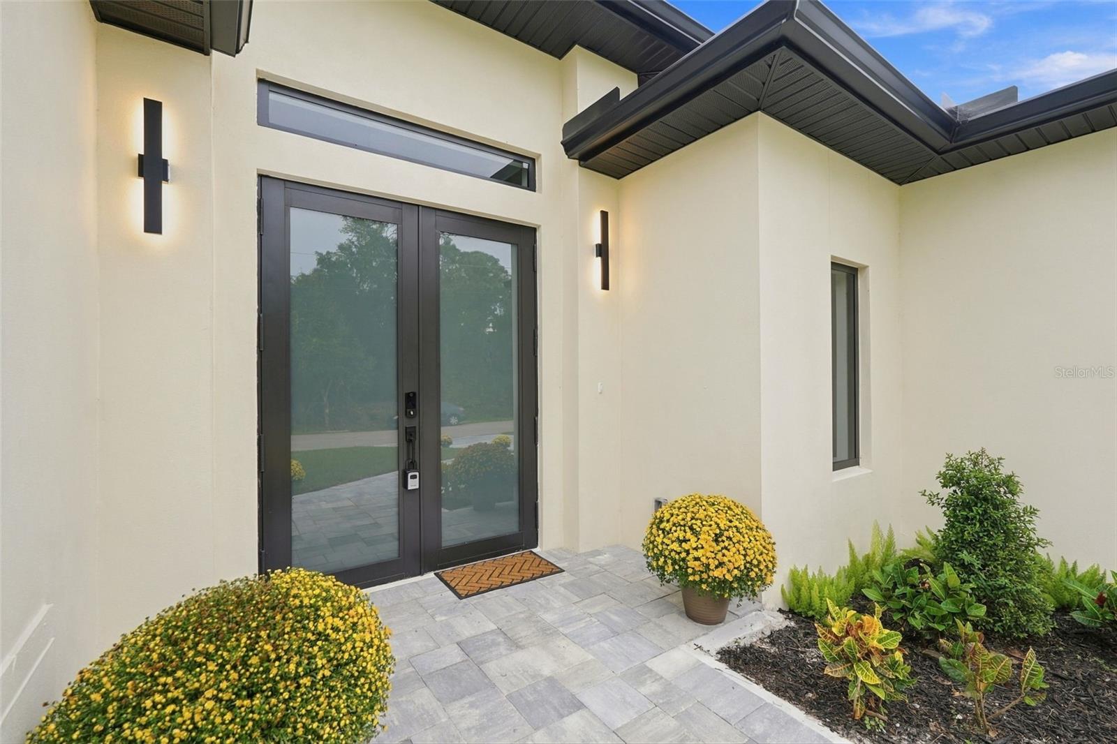 2524 WALLER RD — photo 4