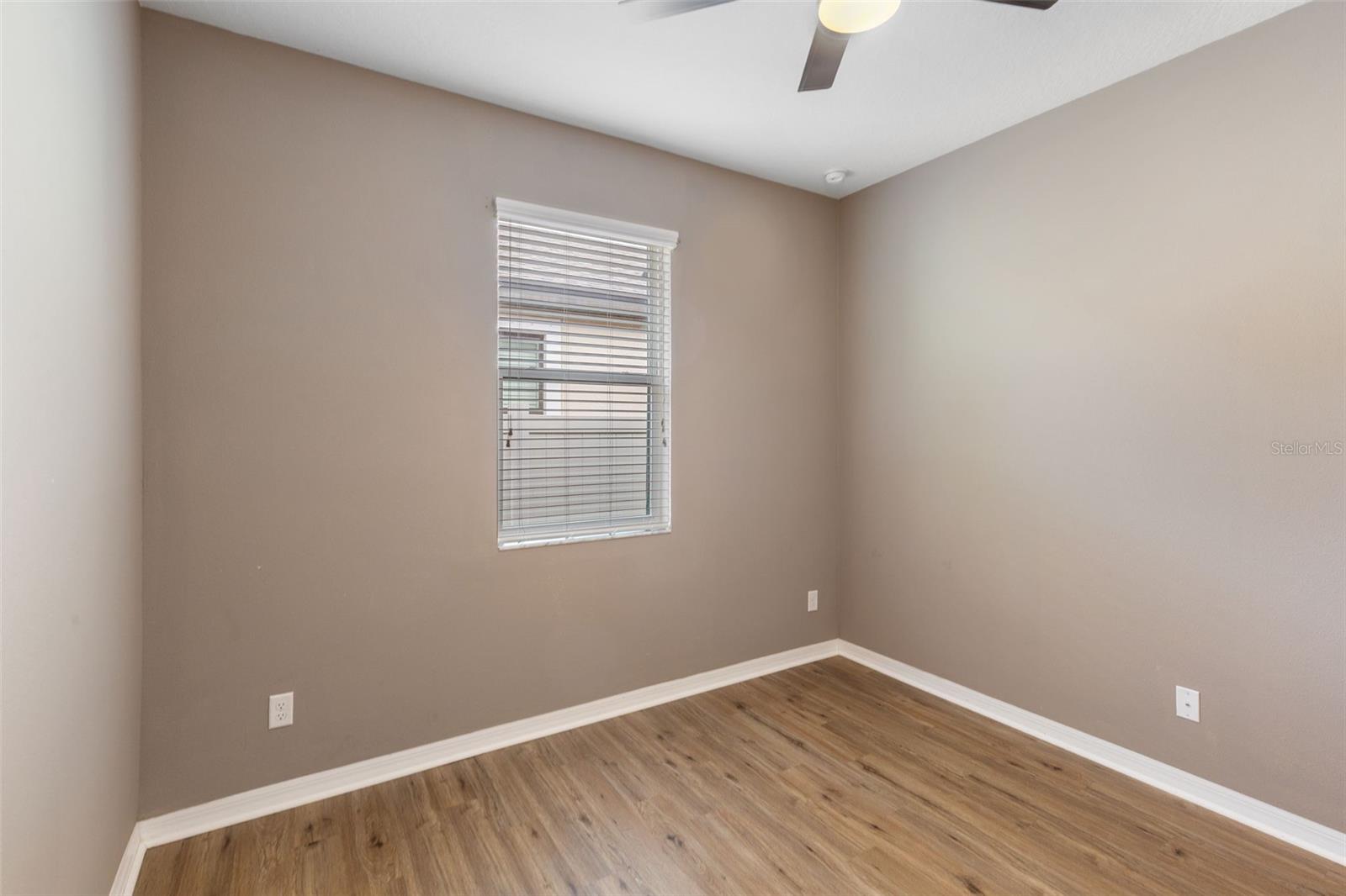 10438 ARBOR GROVES PL — photo 37