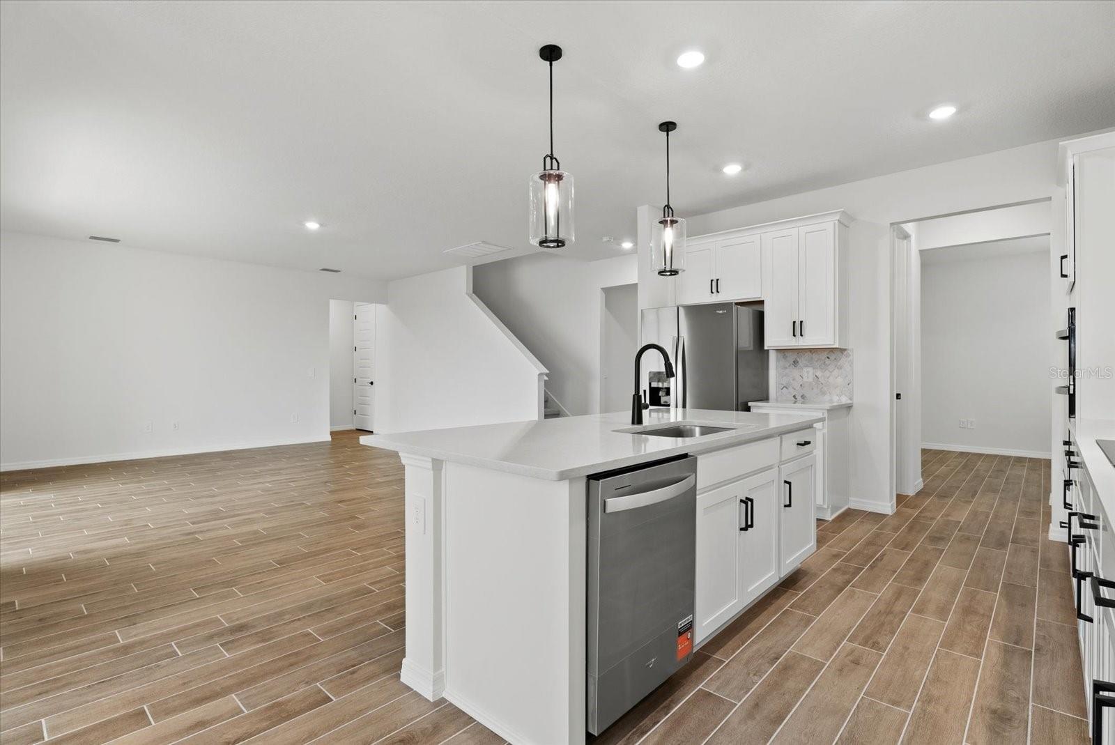 10514 ABUNDANCE GROVE WAY — photo 10