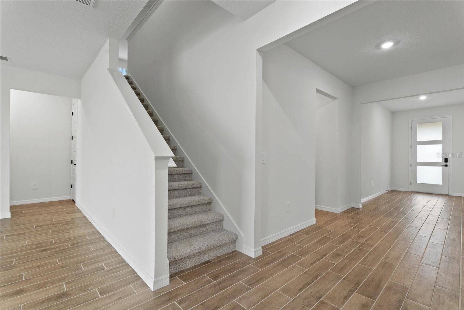 10514 ABUNDANCE GROVE WAY — photo 24